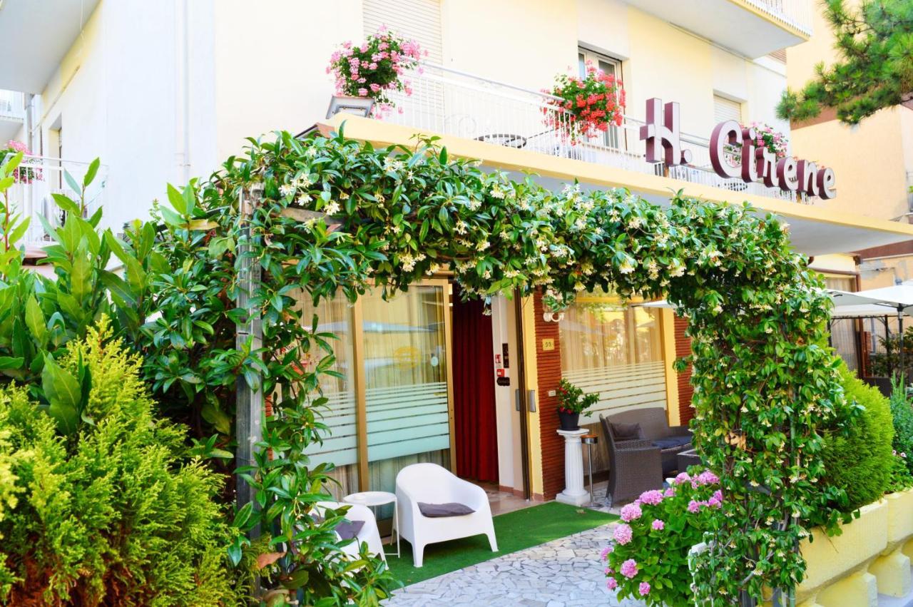 Hotel Cirene Rimini Extérieur photo